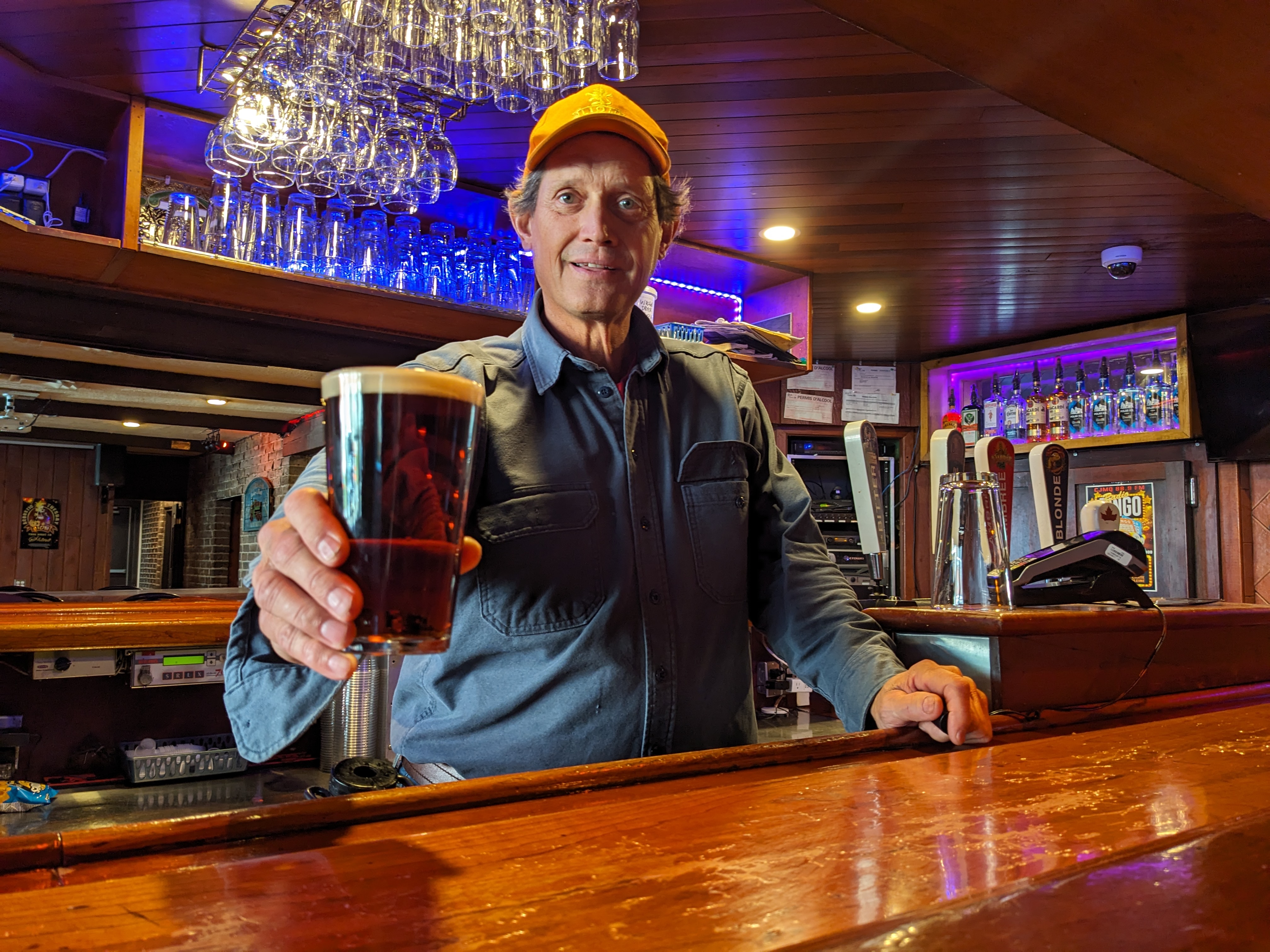 Golden Lion Pub Oldest Craft Brewery Quebec